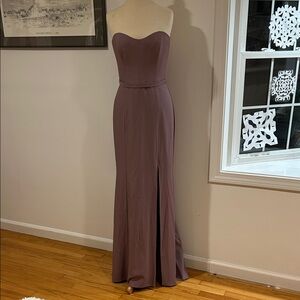 Amsale Elegant Strapless Purple Evening Gown/bridesmaid dress
